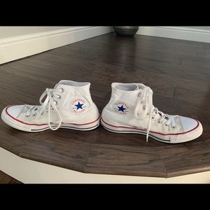 White Hightop Men’s/Women’s Converse